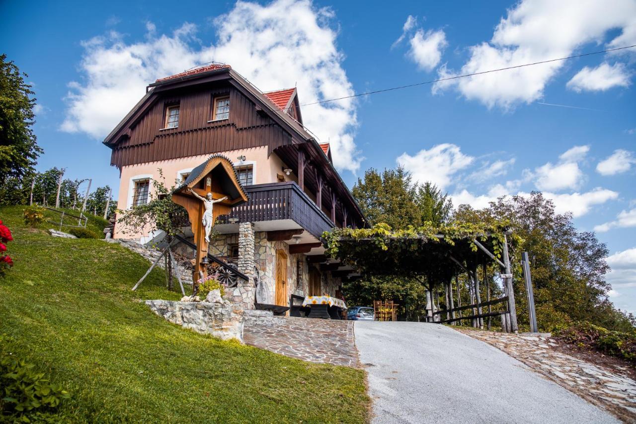 Authentic Countryside Villa With Hot Tub Veliki Kamen Exterior foto