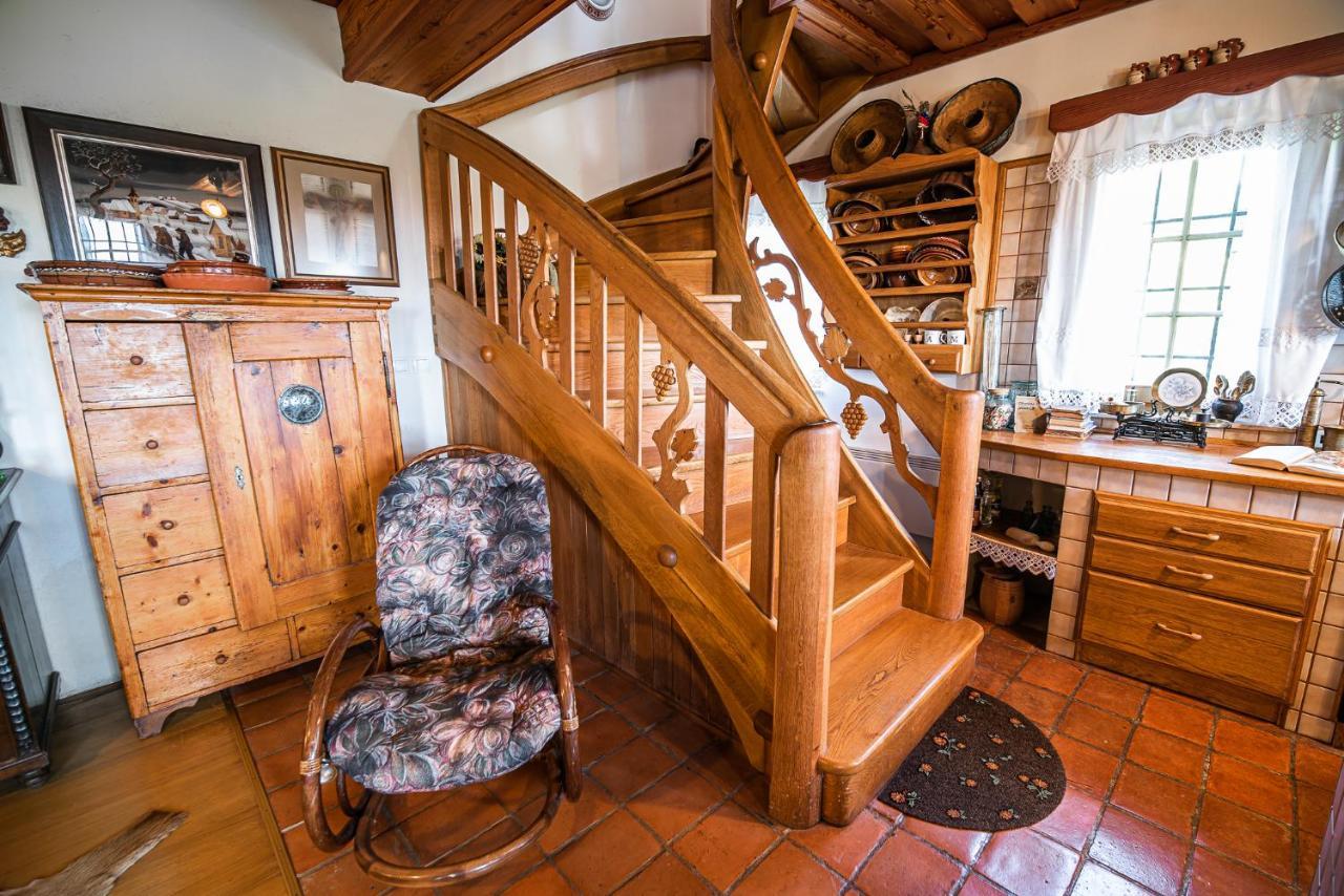Authentic Countryside Villa With Hot Tub Veliki Kamen Exterior foto